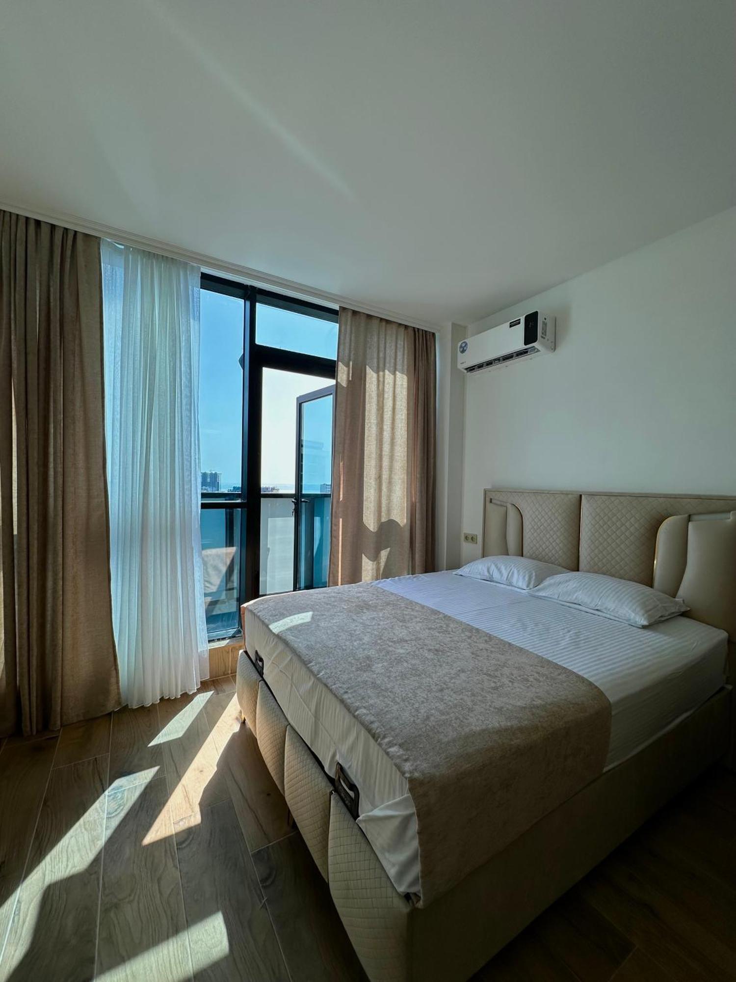 Dar Tower Panorama Apartments Батуми Екстериор снимка