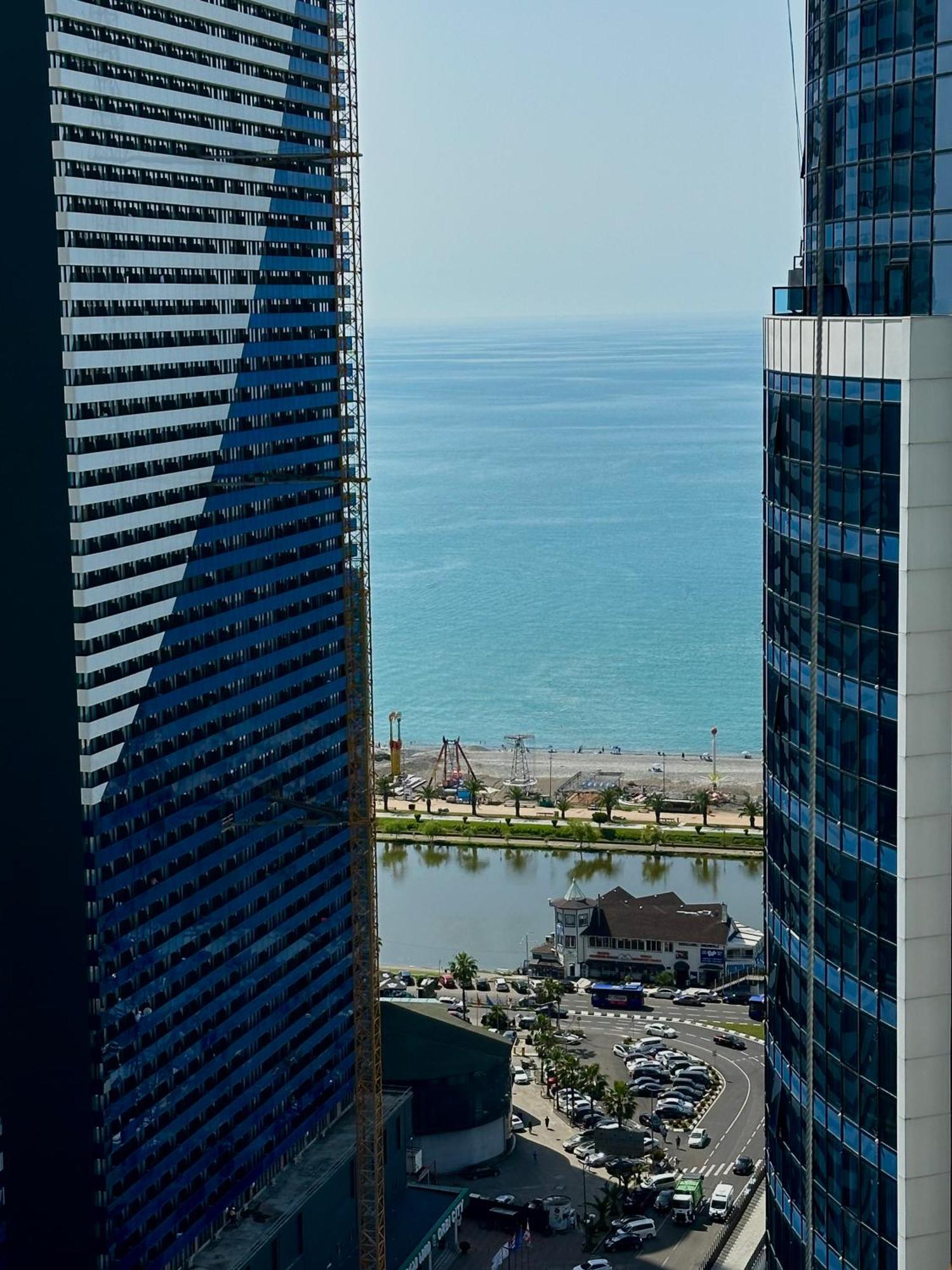 Dar Tower Panorama Apartments Батуми Екстериор снимка